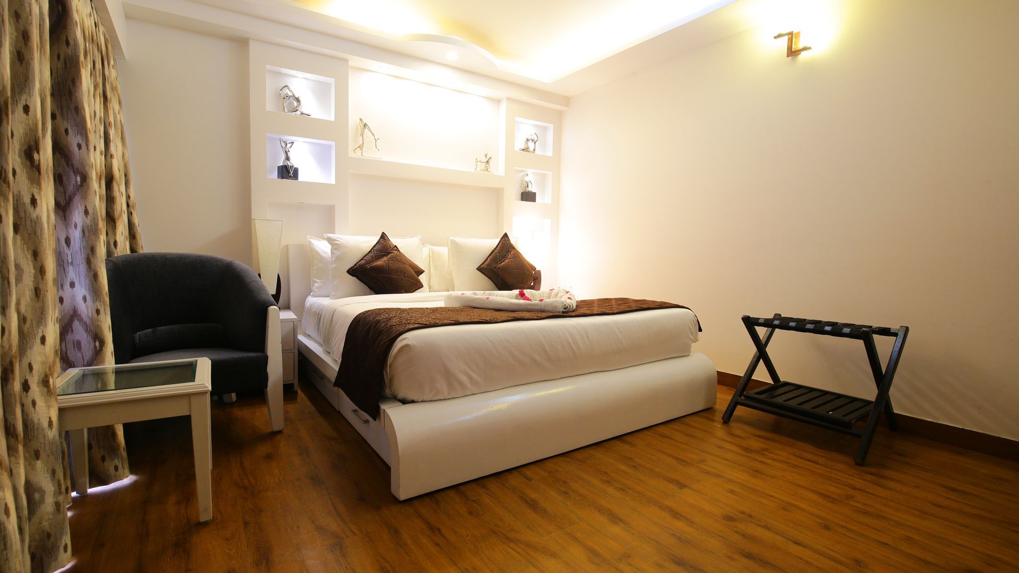 The Swiss Village Resort Nainital Εξωτερικό φωτογραφία