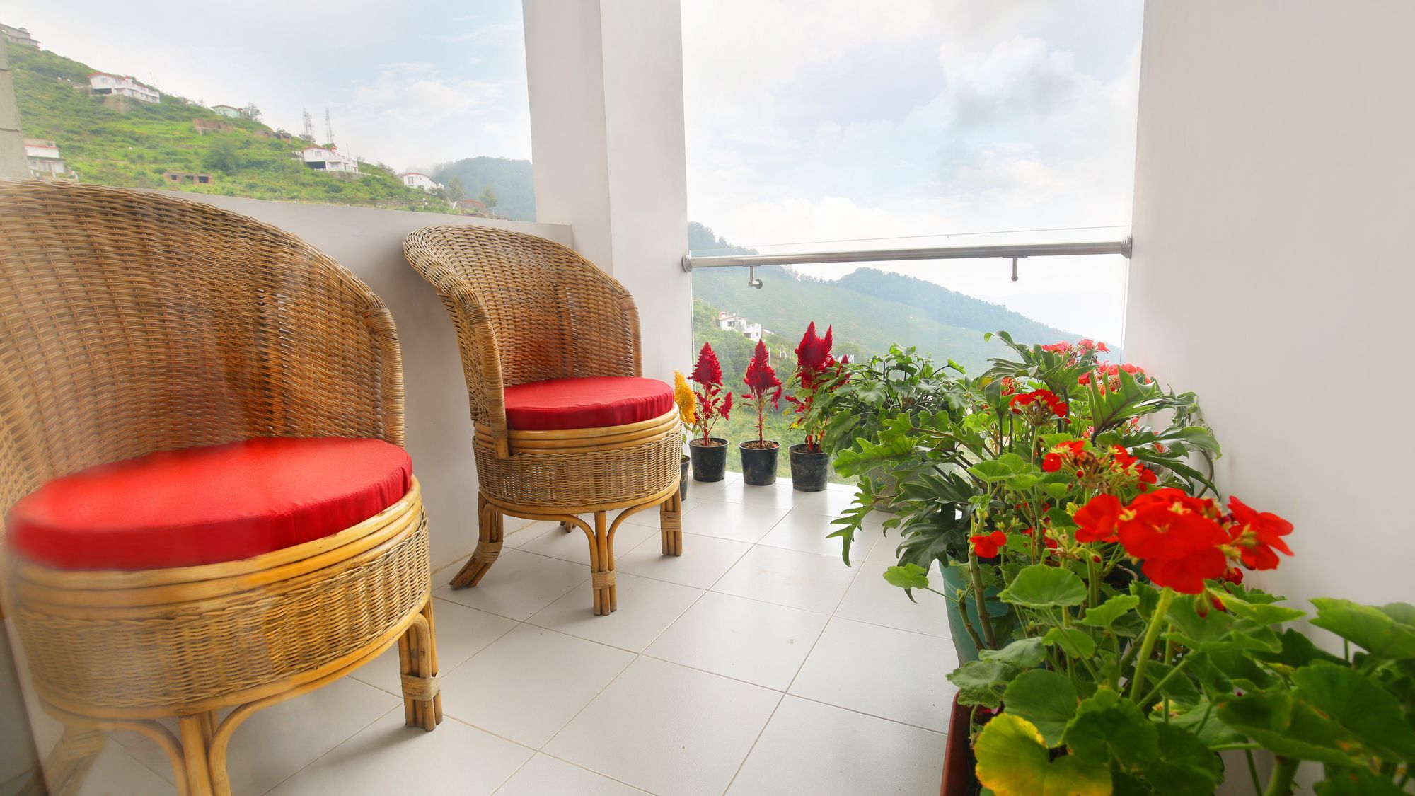 The Swiss Village Resort Nainital Εξωτερικό φωτογραφία