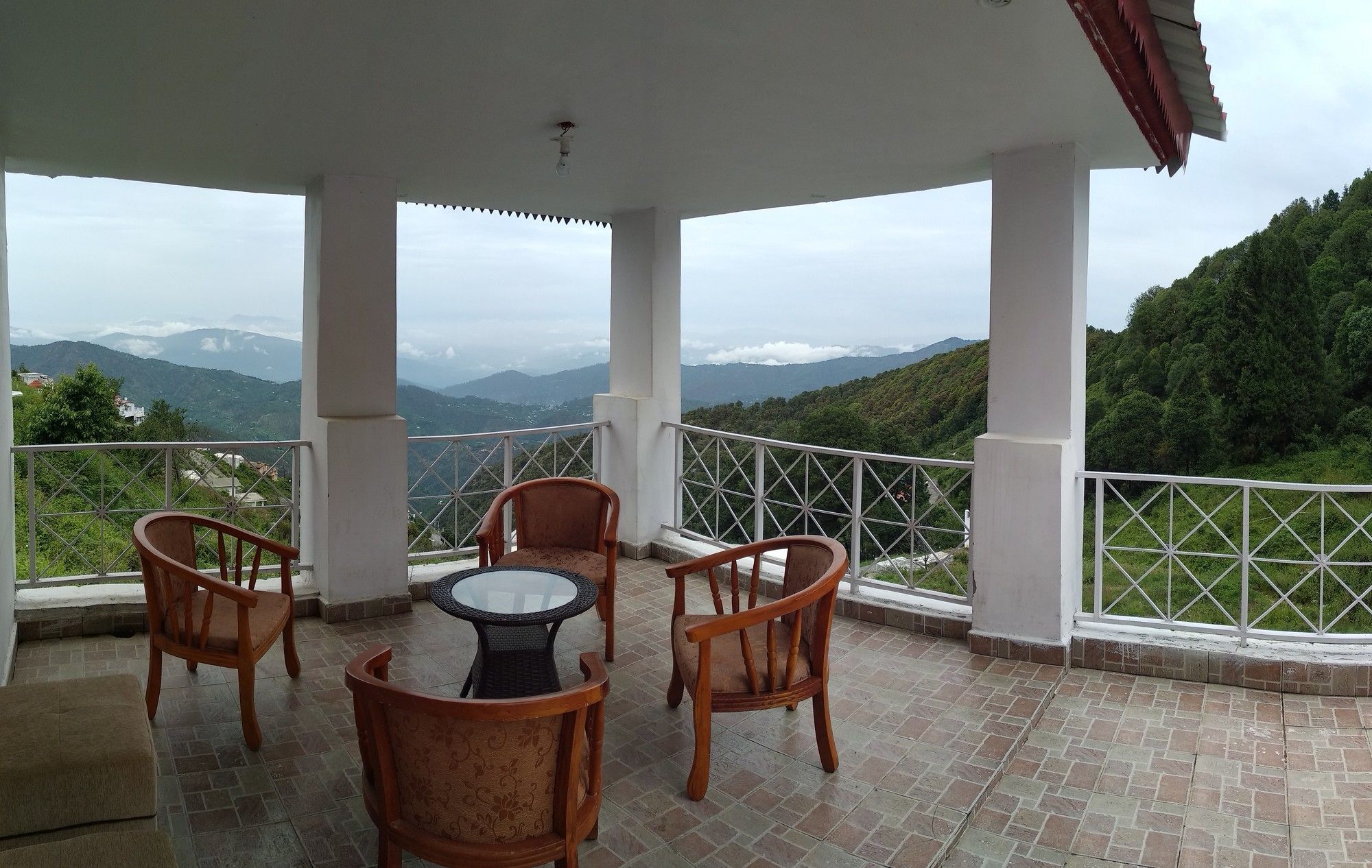 The Swiss Village Resort Nainital Εξωτερικό φωτογραφία