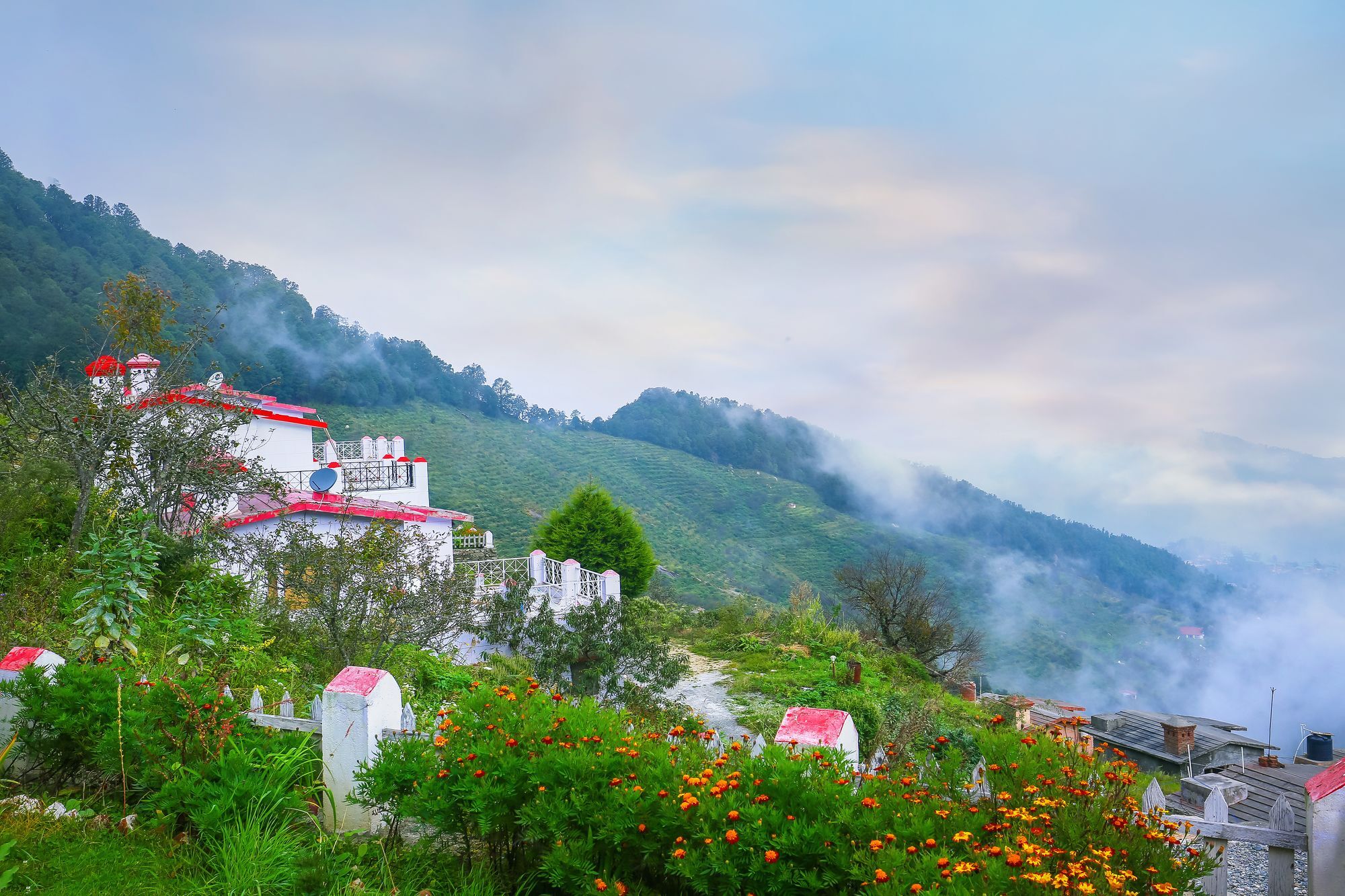 The Swiss Village Resort Nainital Εξωτερικό φωτογραφία