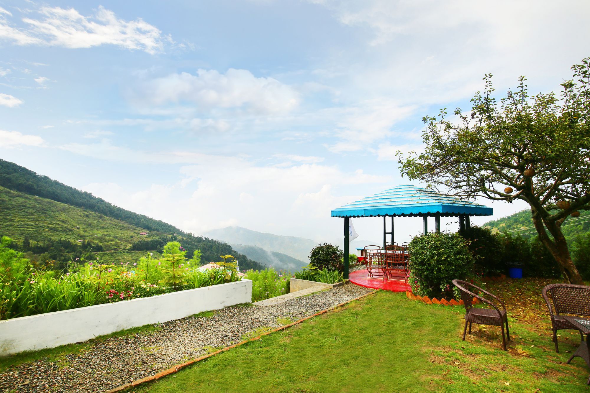 The Swiss Village Resort Nainital Εξωτερικό φωτογραφία
